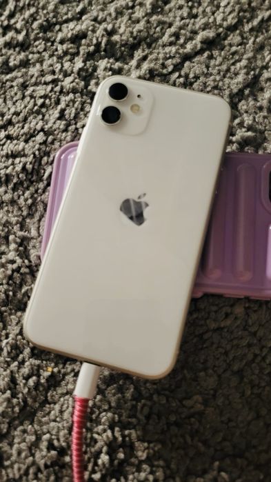 Iphone 11 white 64 gb