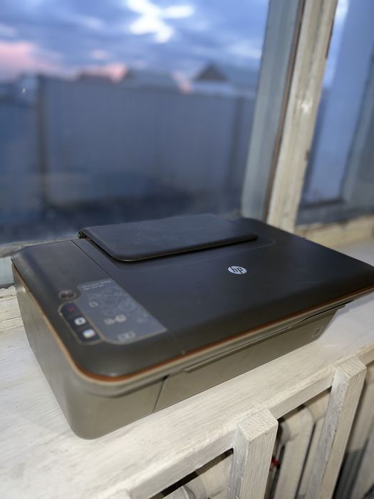 мфу HP Deskjet 2050a принтер
