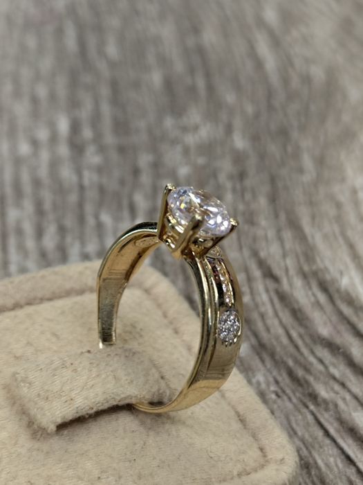 Златен пръстен 3.60гр / 14К