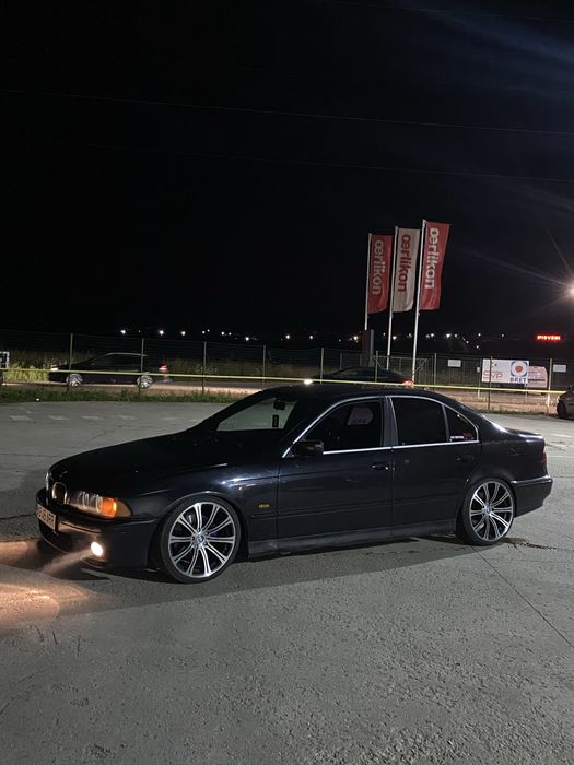 BMW 5 Series 2000