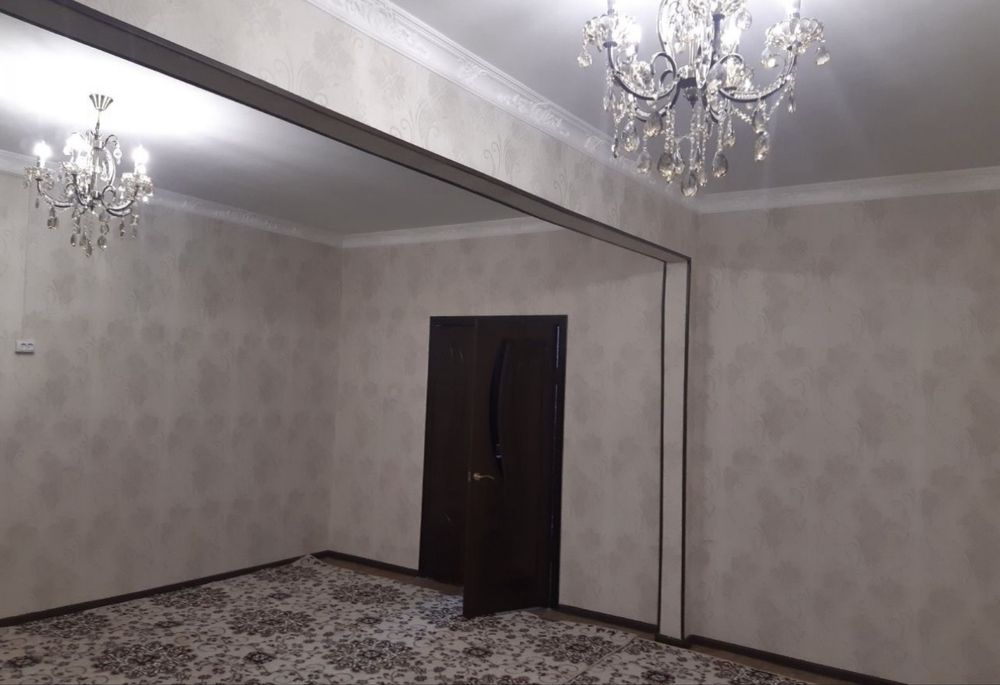 Код 873  Продается 4/5/5 ком квартира куйлюк массив 5