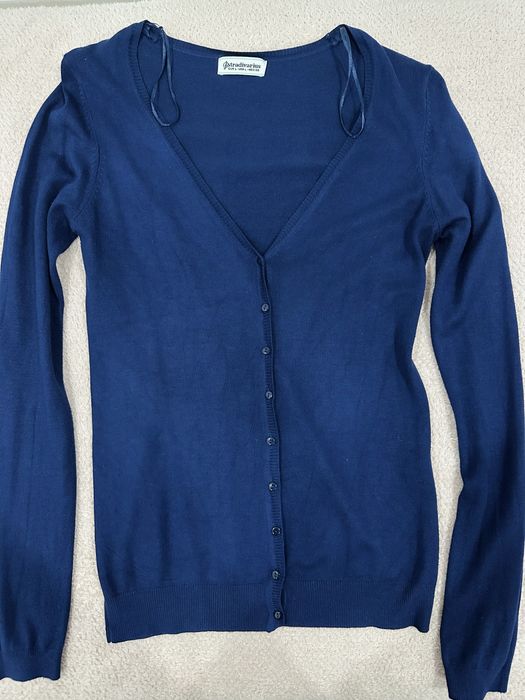 Pulover Stradivarius slim fit L