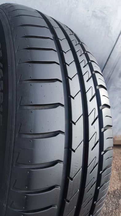 1брой лятна гума 185/65/15 Laufenn G Fit EQ+
dot22 
7.9mm
Гумата е в