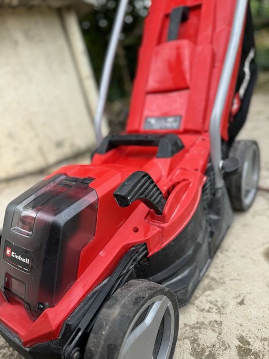 Косачка Einhell на батерия