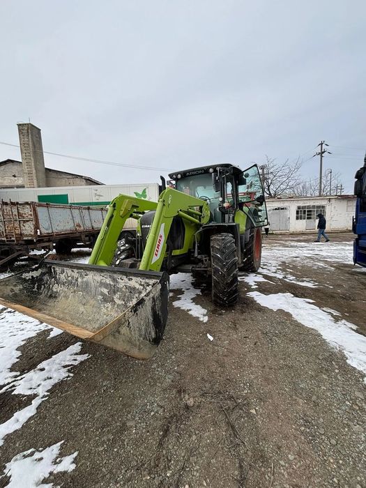 Claas ARION 630 T4 CIS