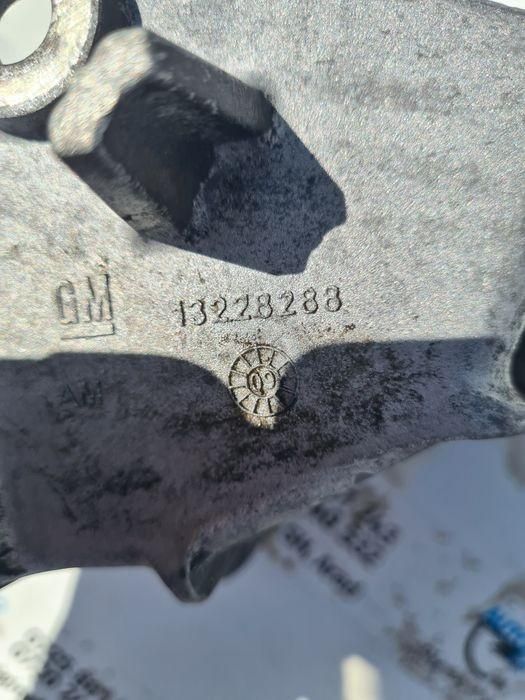 Suport tampon motor spate Opel Insignia A Country Tourer 2.0 CDTI