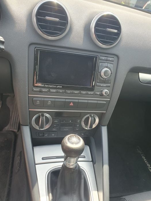 Audi A3 S-Line 2.0 TDI / 2012 / Bi-Xenon / Trapa