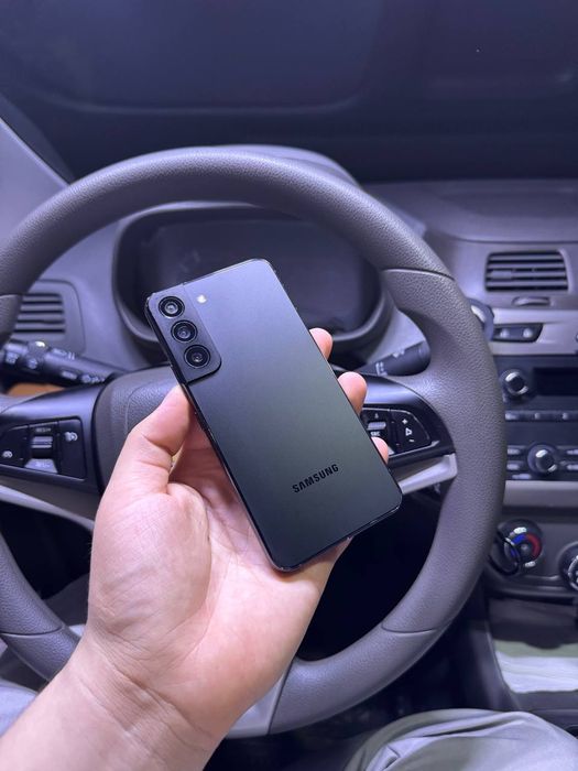 Samsung S22 128 Vetnam Skidkada: 225 у.е. - Mobil telefonlar Toshkent на Olx