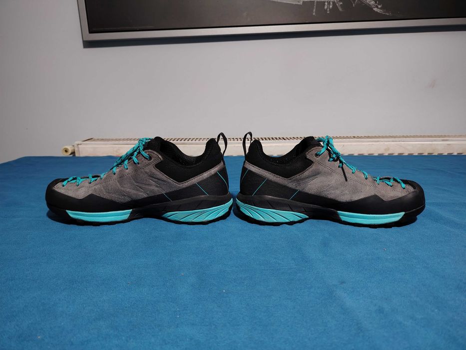 SCARPA MESCALITO adidași drumeții, mărimea 40, interior 25 cm.