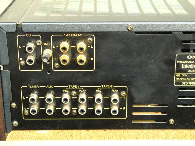 Усилитель Onkyo integra a819rx