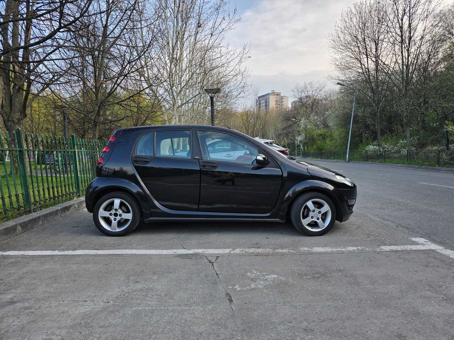 Vând SMART for Four