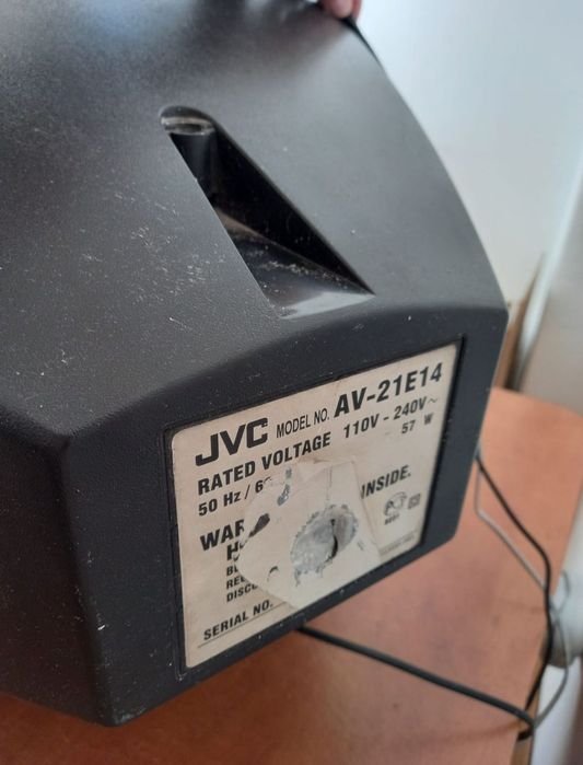 Телеизор JVC срочно продам