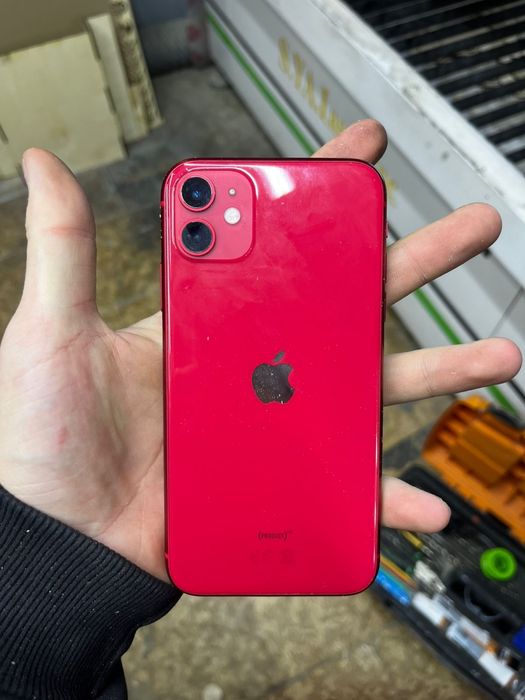 Айфон 11 64гб срочно