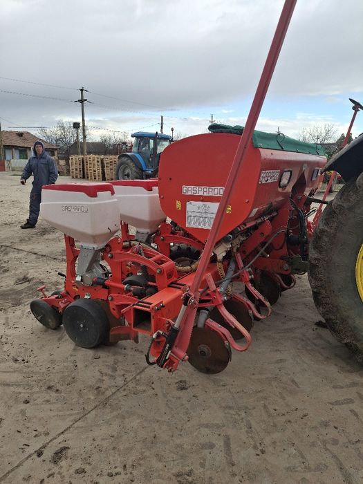 Semanatoare prasitoare gaspardo 6 randuri