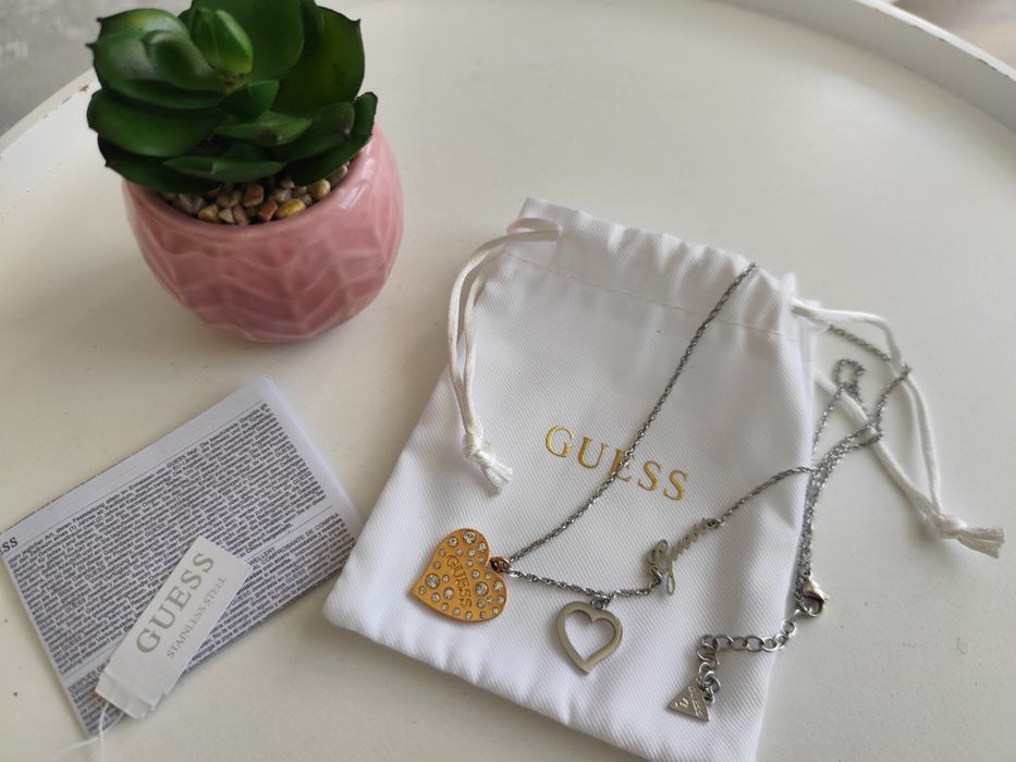 НОВО бижу Guess!