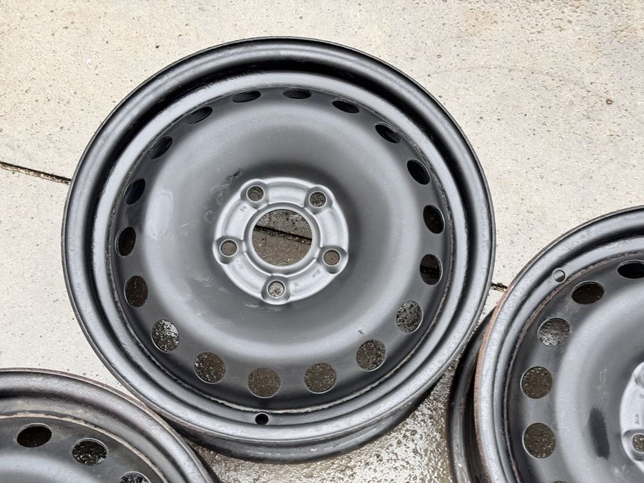 4бр железни Renault Megane 15цола