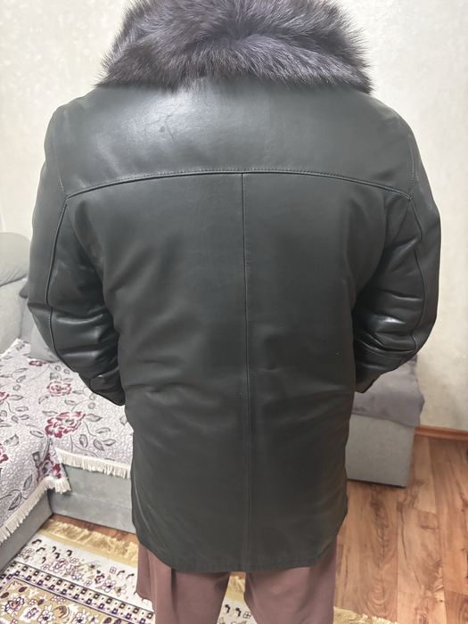 Продам  кожаную дубленку.