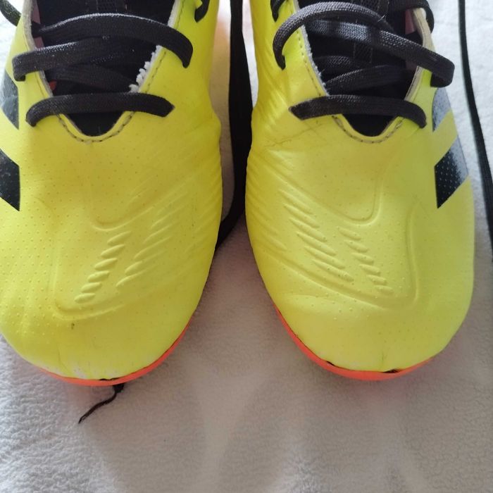 Бутонки Adidas Predator