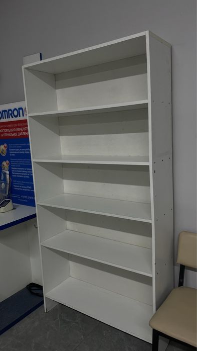 Продам аптечные витрины за 10 тыс )