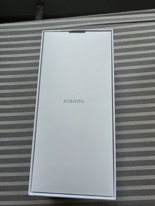 Телефон Xiomi 12t Pro