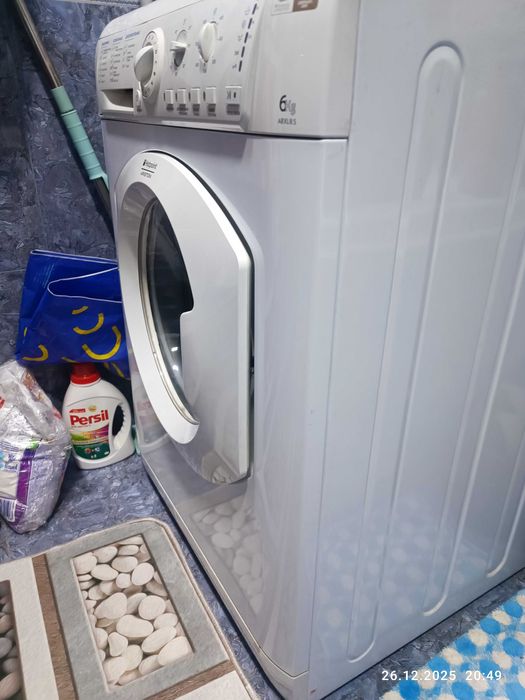 Продается б/у стиральная машина