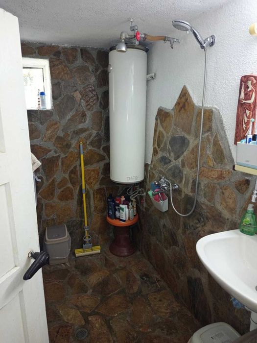 Дава се под наем Къща в Казанлък - 90 кв.м за 255 € - Снимка #19