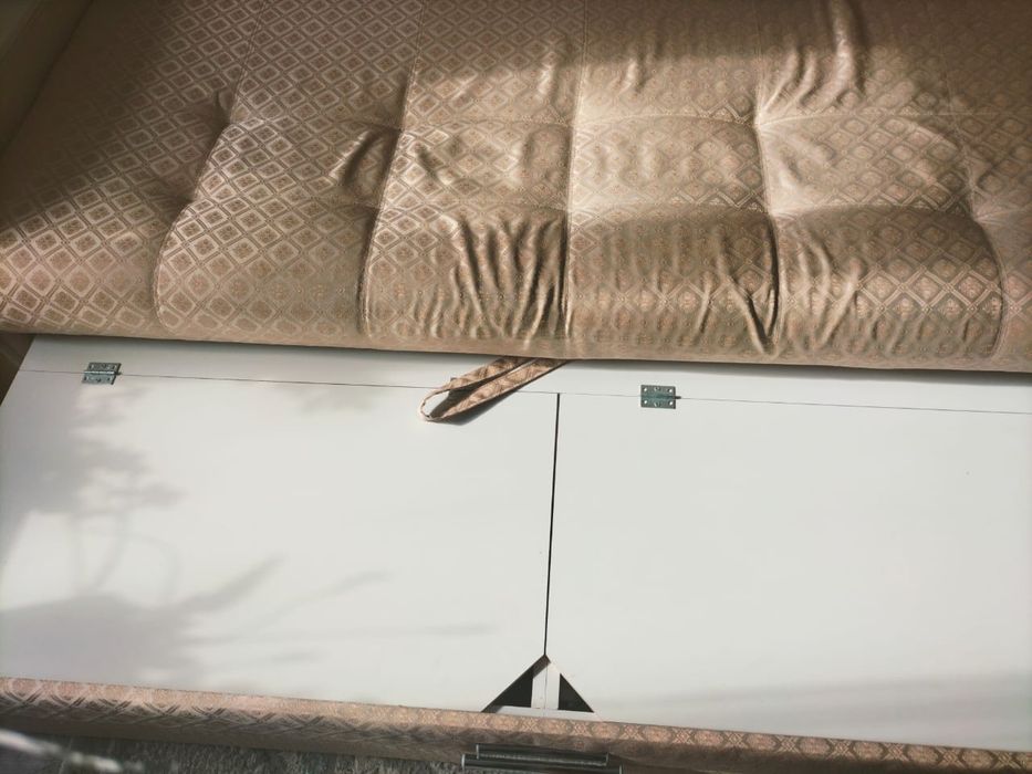 Диван в отличном состоянии