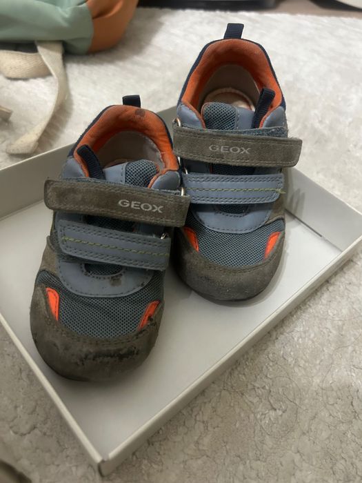 Geox кроссовки 25 р