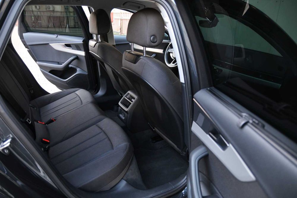 Audi A4 Modelul nou 2021 ! Full Led ! Navigatie