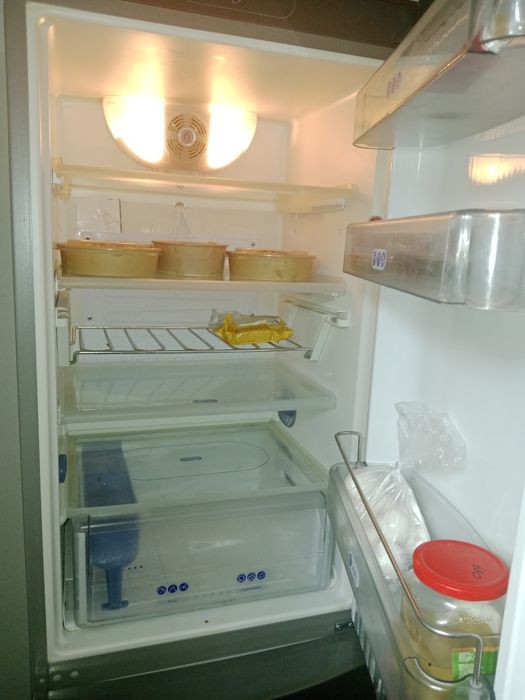 Холодильник продам