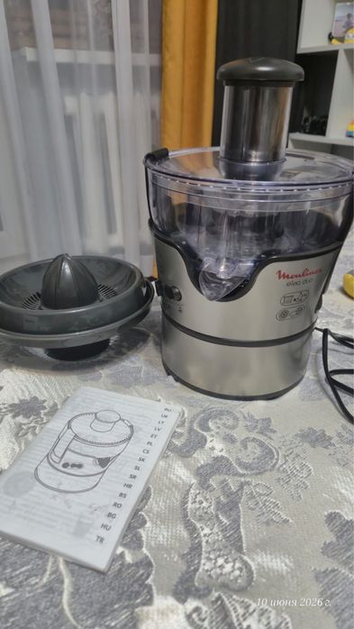 Продам соковыжималку Maulinex