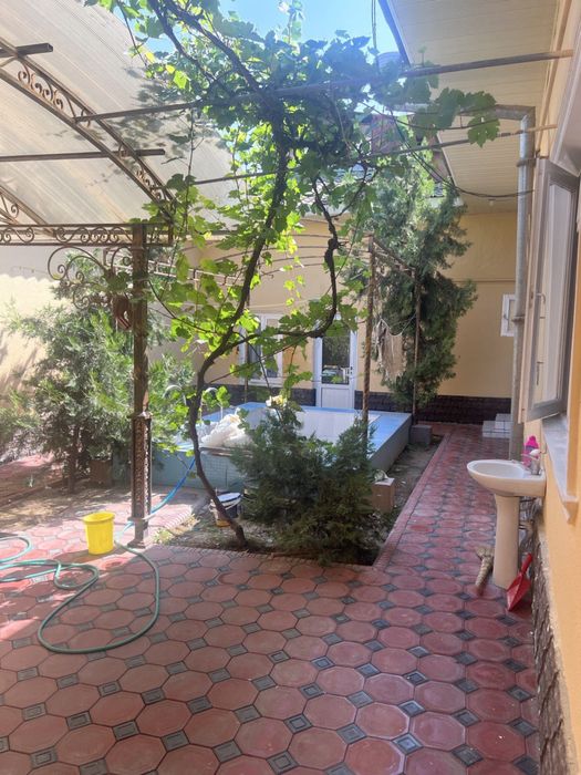 Дом угловой в аренду