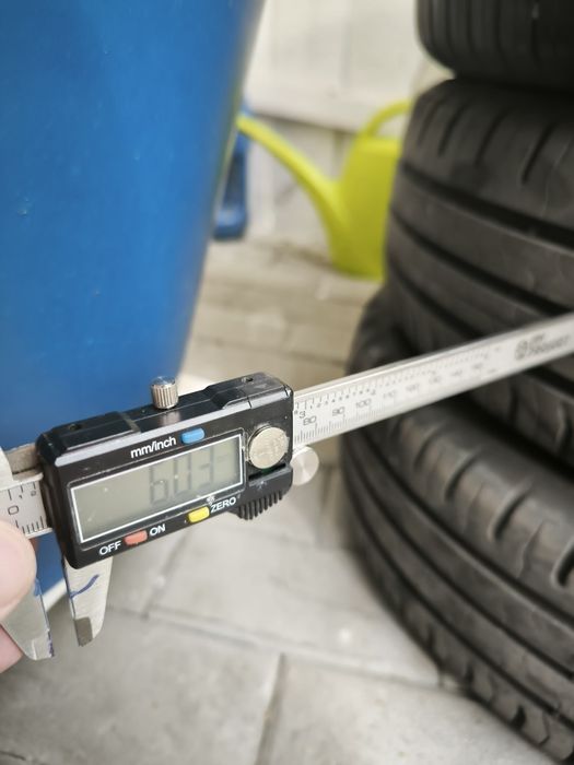 Anvelope vara Continental 165/60 R15