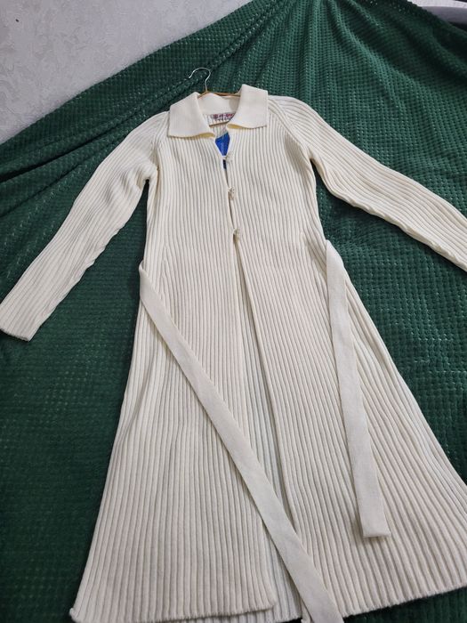 4000 тг размер 46