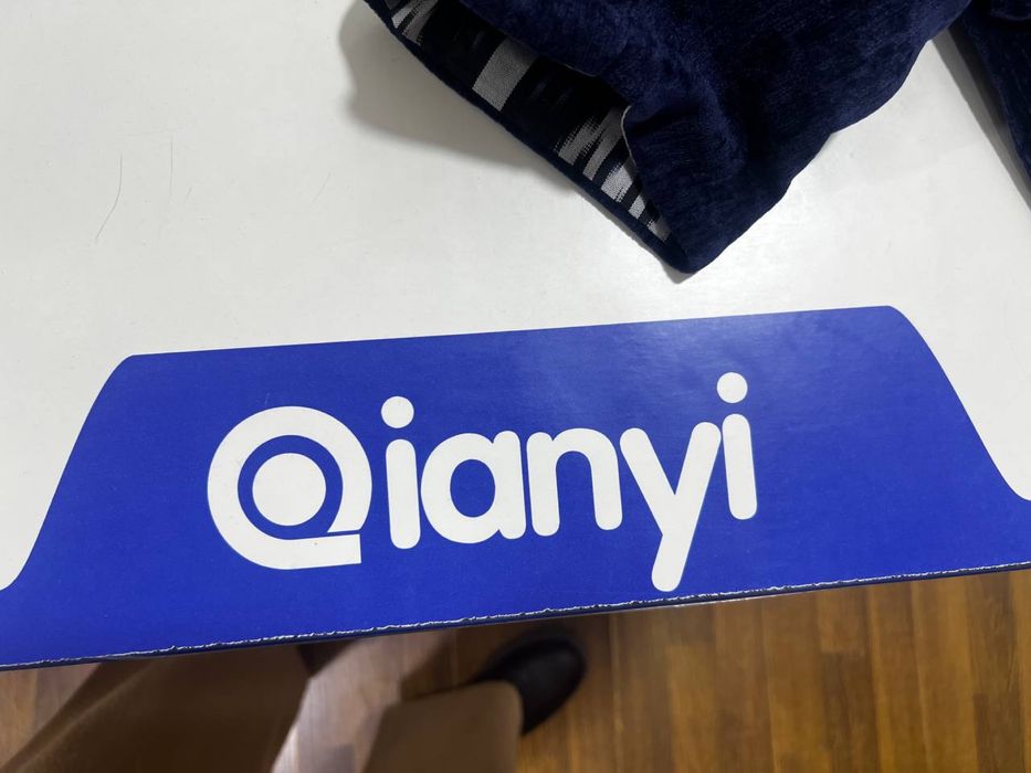 Швейная машинка ianyi