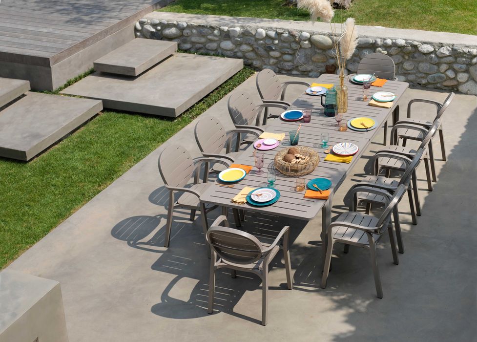 Nardi столове и маси