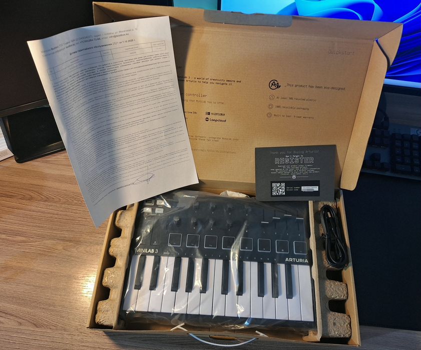 MIDI-клавиатура Arturia MiniLab 3 Black