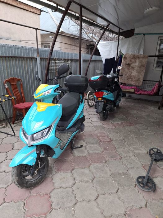 Продаю мопед м8 125