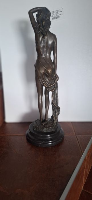 Бронзова статуетка(нимфа)