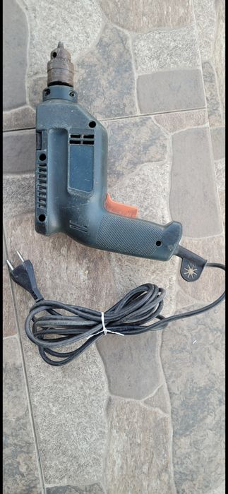 Bormasina Black Decker