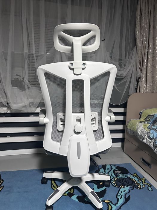 Компютерное кресло