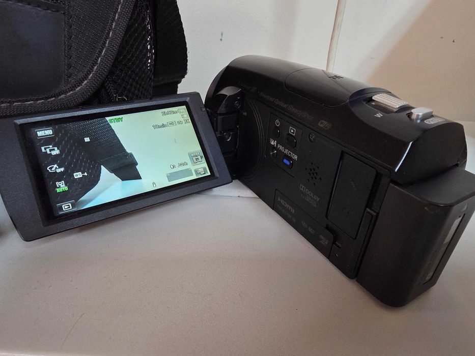 Камера Sony HDR-PJ 620 Handycam