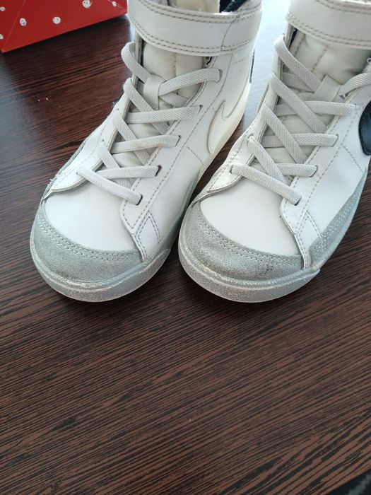 Adidasi stil gheata nike 31