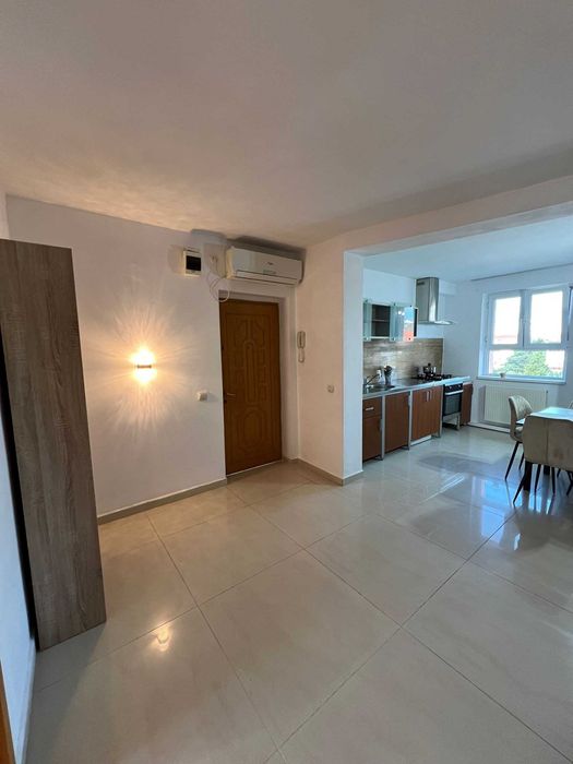 De închiriat - Apartament 3 camere - Str Nicolae Iorga