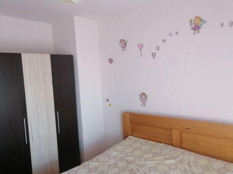 Дава се под наем Тристаен апартамент в Варна, Бриз - 93 кв.м за 460 € - Снимка #9