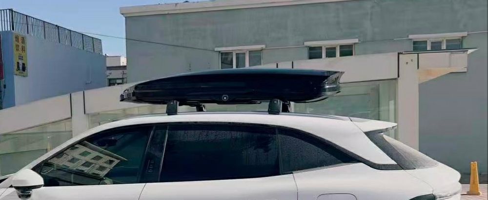 Багажник BOX на автомобиль