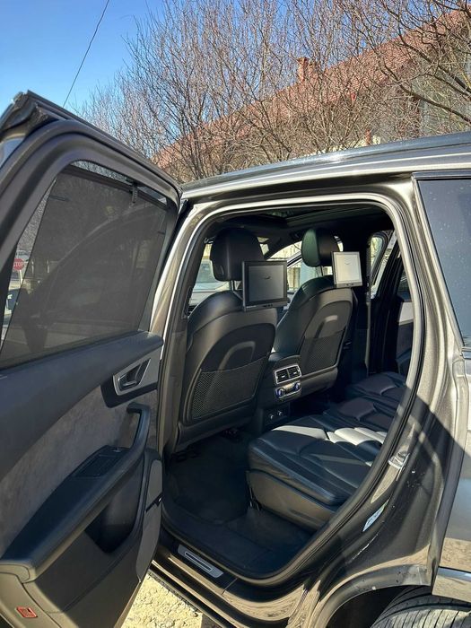 Automobil Audi q7 50 TDI