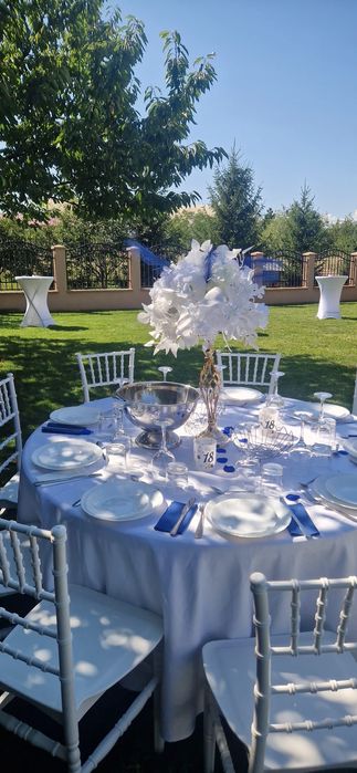 Închirieri pavilioane, mese , scaune chavary,covor,vesela completa!