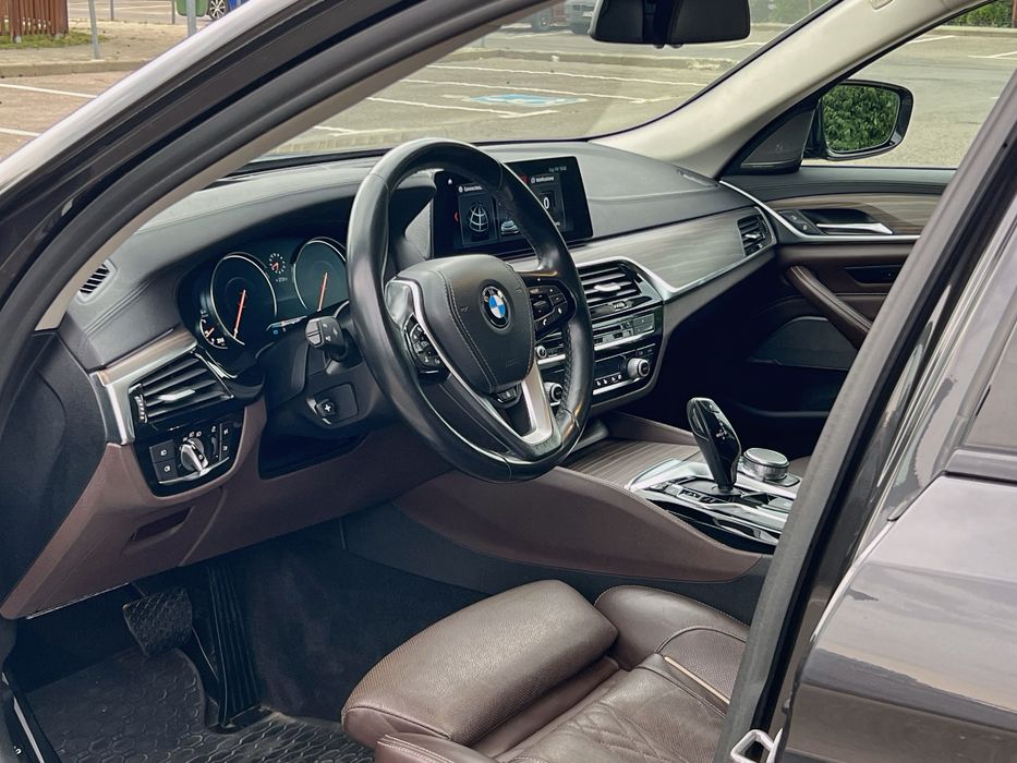 BMW Seria 5 2017 — imagine 5