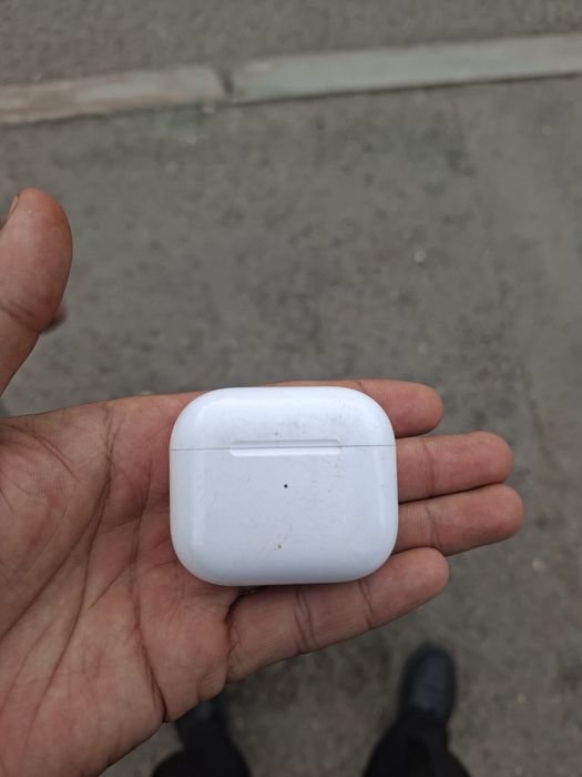 Срочно продам airpods 3